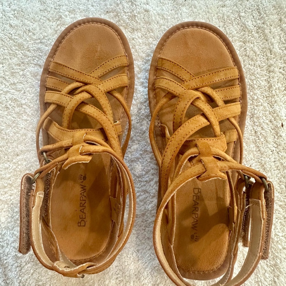 BearPaw Women's Prominence Brown Strappy Sandals Comfort Shoe Neutral Sz 7 - Picture 2 of 12
